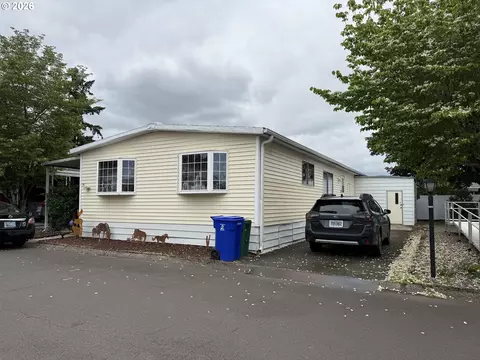 13640 SE Highway 212 #95, Clackamas, OR 97015