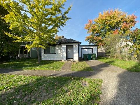 1405 E 8th St, Newberg, OR 97132 photo 1