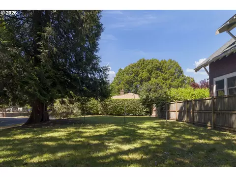 0 NE Dekum St, Portland, OR 97211