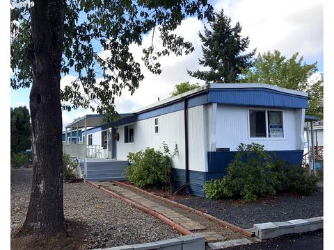 1400 Candlelight Dr #139, Eugene, OR 97402 photo 1