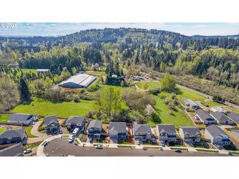 View/Area - 3394 SE 36th St, Gresham, OR 97080 photo 4 of 5