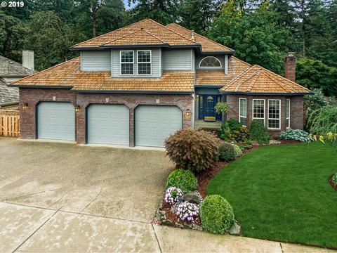 11476 SE Highland Loop, Clackamas, OR 97015 photo 1