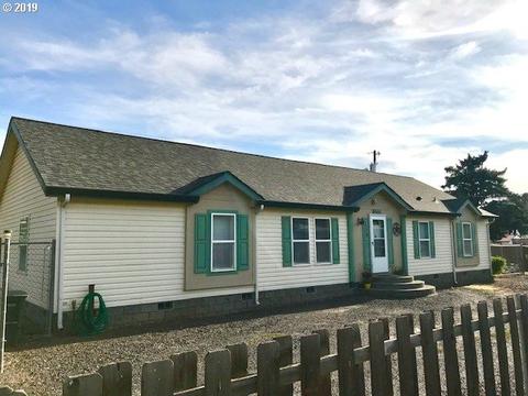 419 NE 35th St, Pendleton, OR 97801 photo 1