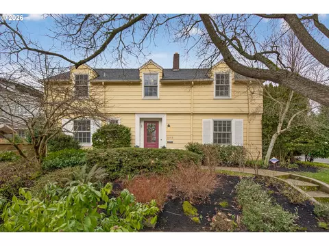 1845 NE Tillamook St, Portland, OR 97212