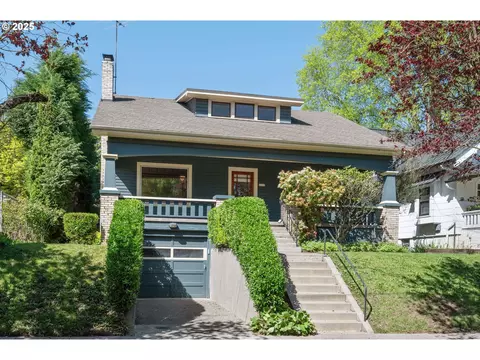 4235 SE 12th Ave, Portland, OR 97202