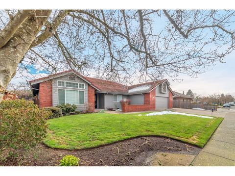 2993 Metolius Dr, Eugene, OR 97408 photo 1
