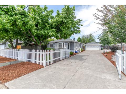 1111 Clinton Dr, Eugene, OR 97401 photo 1