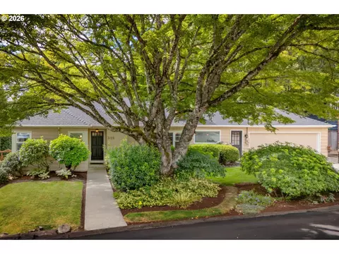 3125 SW Ridgewood Ave, Portland, OR 97225