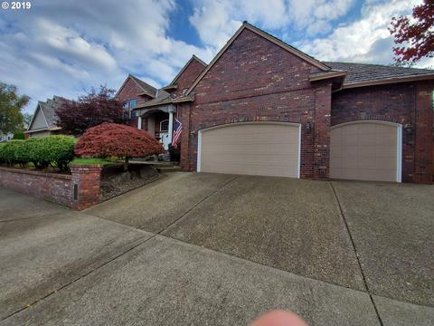 11341 SE Highland Loop, Clackamas, OR 97015 photo 1