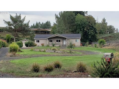 879 Glide Loop Dr, Glide, OR 97443 photo 1