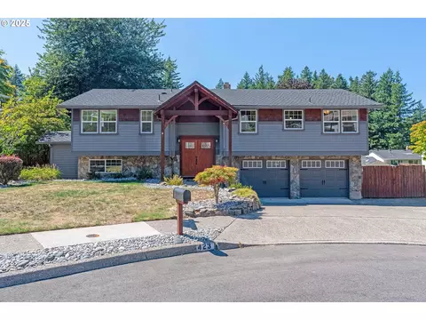 423 NE Hacienda Pl, Gresham, OR 97030