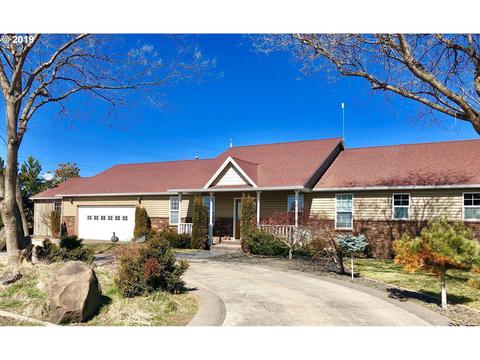 301 NE Owens Ct, Pendleton, OR 97801 photo 1
