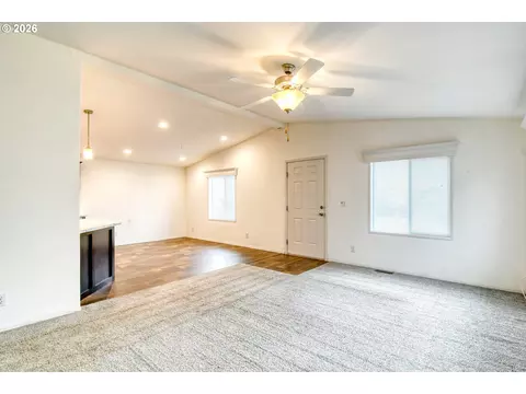 826 SE 10th St, Pendleton, OR 97801 photo 33