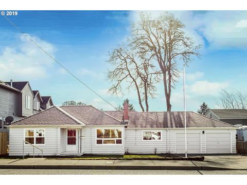 565 E Gloucester St, Gladstone, OR 97027 photo 1