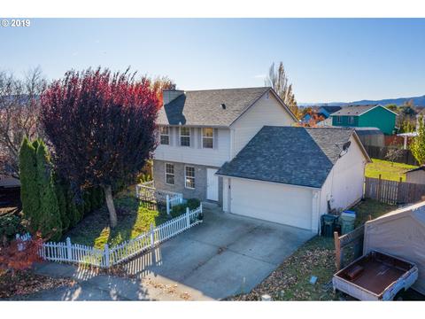 1087 S 5th Cir, Cornelius, OR 97113 photo 1