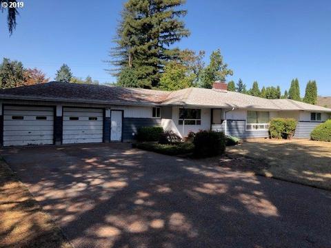137 Briarcliff Dr, Eugene, OR 97404 photo 1