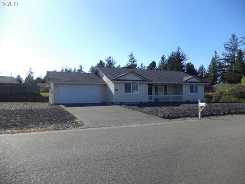 1515 Willow Loop, Florence, OR 97439 photo 1