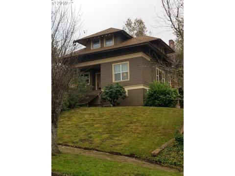 110 E D St, Rainier, OR 97048 photo 1