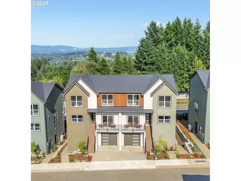 8864 SW Serenity Ter, Beaverton, OR 97007