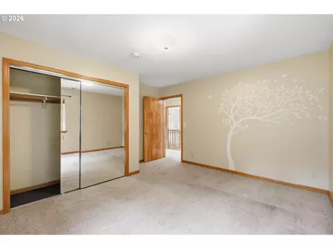 Bedroom - 3854 Monroe St, Eugene, OR 97405 photo 4 of 5