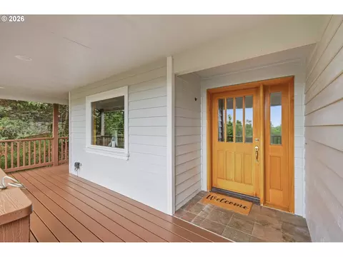 Entry Way - 3854 Monroe St, Eugene, OR 97405 photo 1 of 1