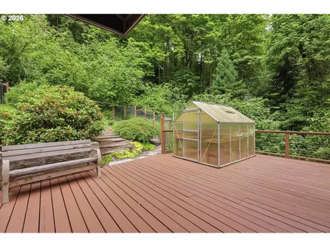 Exterior - 3854 Monroe St, Eugene, OR 97405 photo 3 of 7