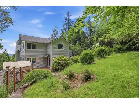Exterior - 3854 Monroe St, Eugene, OR 97405 photo 6 of 7