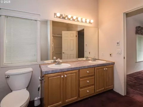 1949 SE Palmquist Rd #91, Gresham, OR 97080 photo 34