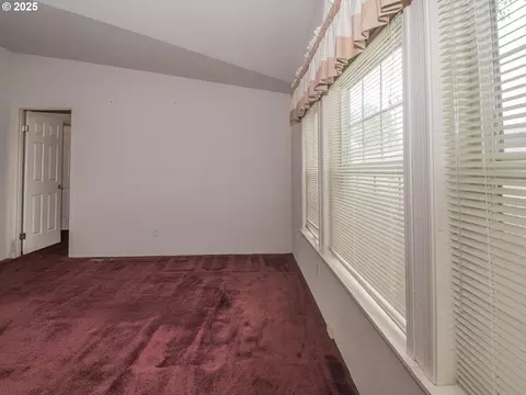 1949 SE Palmquist Rd #91, Gresham, OR 97080 photo 24