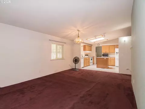 1949 SE Palmquist Rd #91, Gresham, OR 97080 photo 16