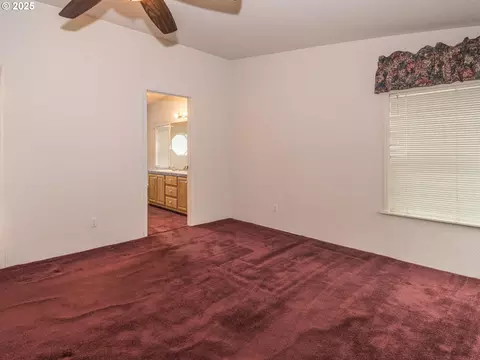 1949 SE Palmquist Rd #91, Gresham, OR 97080 photo 27