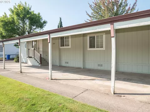 1949 SE Palmquist Rd #91, Gresham, OR 97080 photo 7