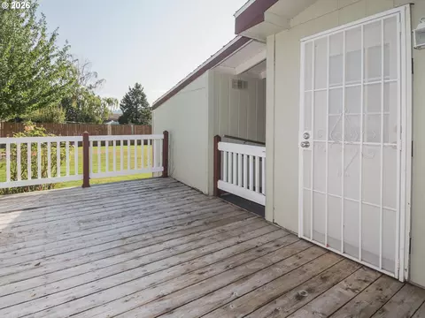 1949 SE Palmquist Rd #91, Gresham, OR 97080 photo 43