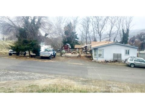 310 Fields St, Rufus, OR 97050 photo 1