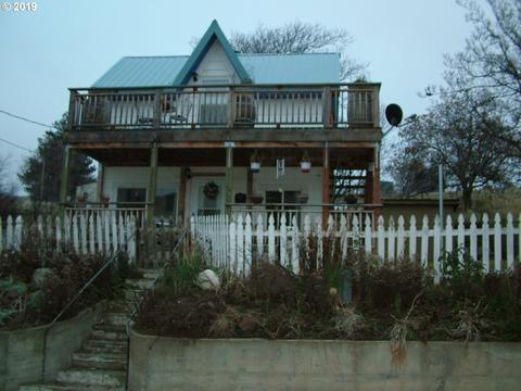 520 S Main St, Heppner, OR 97836 photo 1