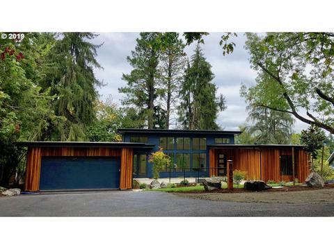 885 W 36th Ave, Eugene, OR 97405 photo 1