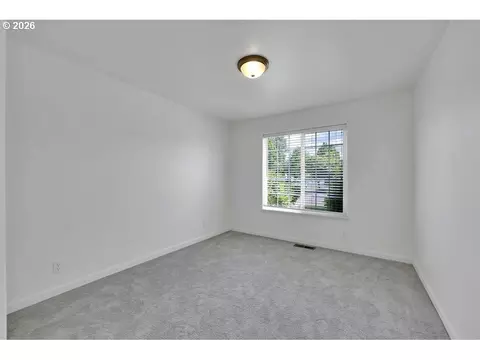 Other - 6021 Firestone Dr, Eugene, OR 97402 photo 4 of 7