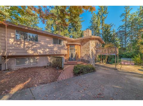 4470 Pinecrest Dr, Eugene, OR 97405 photo 1