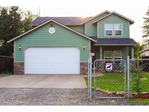 130 E 1st Ave, Estacada, OR 97023 photo 1
