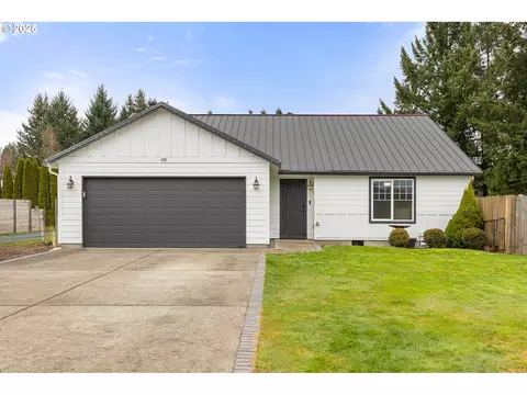 408 E Jones St, Yacolt, WA 98675