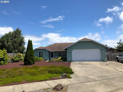 1420 Willow Loop, Florence, OR 97439 photo 1
