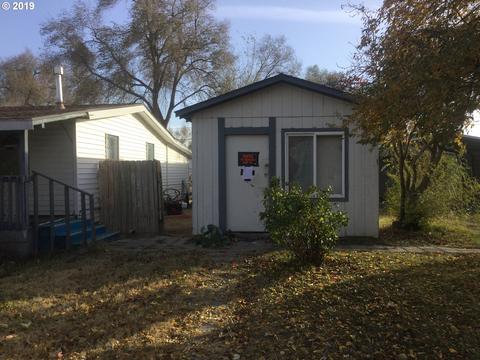 505 E Coe Ave, Stanfield, OR 97875 photo 1