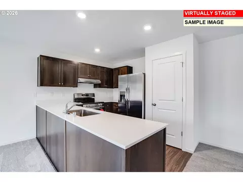 Kitchen - 5736 Durst St, Eugene, OR 97402 photo 1 of 1