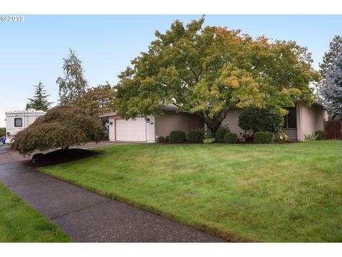 2272 SW Redfern Ave, Gresham, OR 97080 photo 1