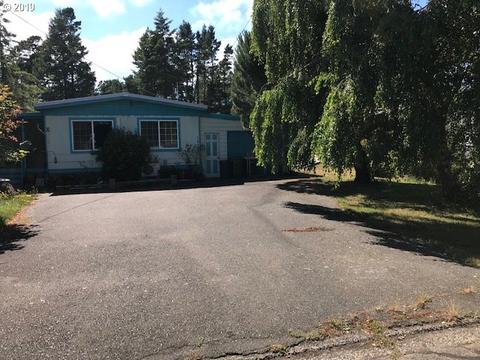 1481 Maple St, Florence, OR 97439 photo 1