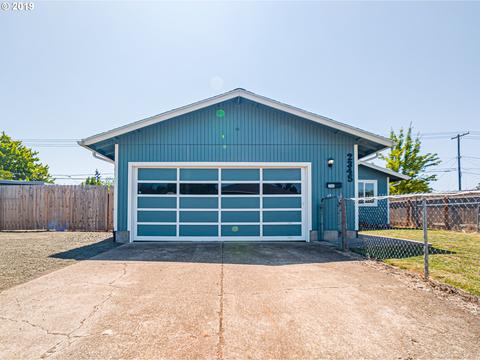 2345 E St, Springfield, OR 97477 photo 1