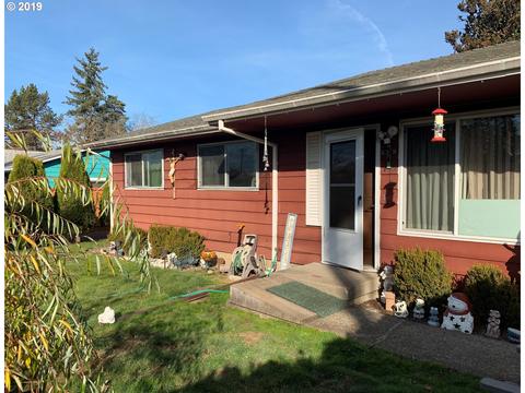715 E Main St, Molalla, OR 97038 photo 1
