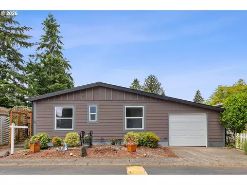 15768 SE Powell Blvd, Portland, OR 97236