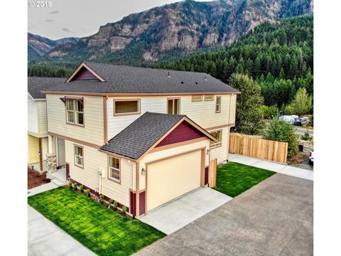 1152 Chinookan Dr, Cascade Locks, OR 97014 photo 1