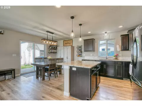 Kitchen - 233 E Jefferson St, Athena, OR 97813 photo 2 of 6